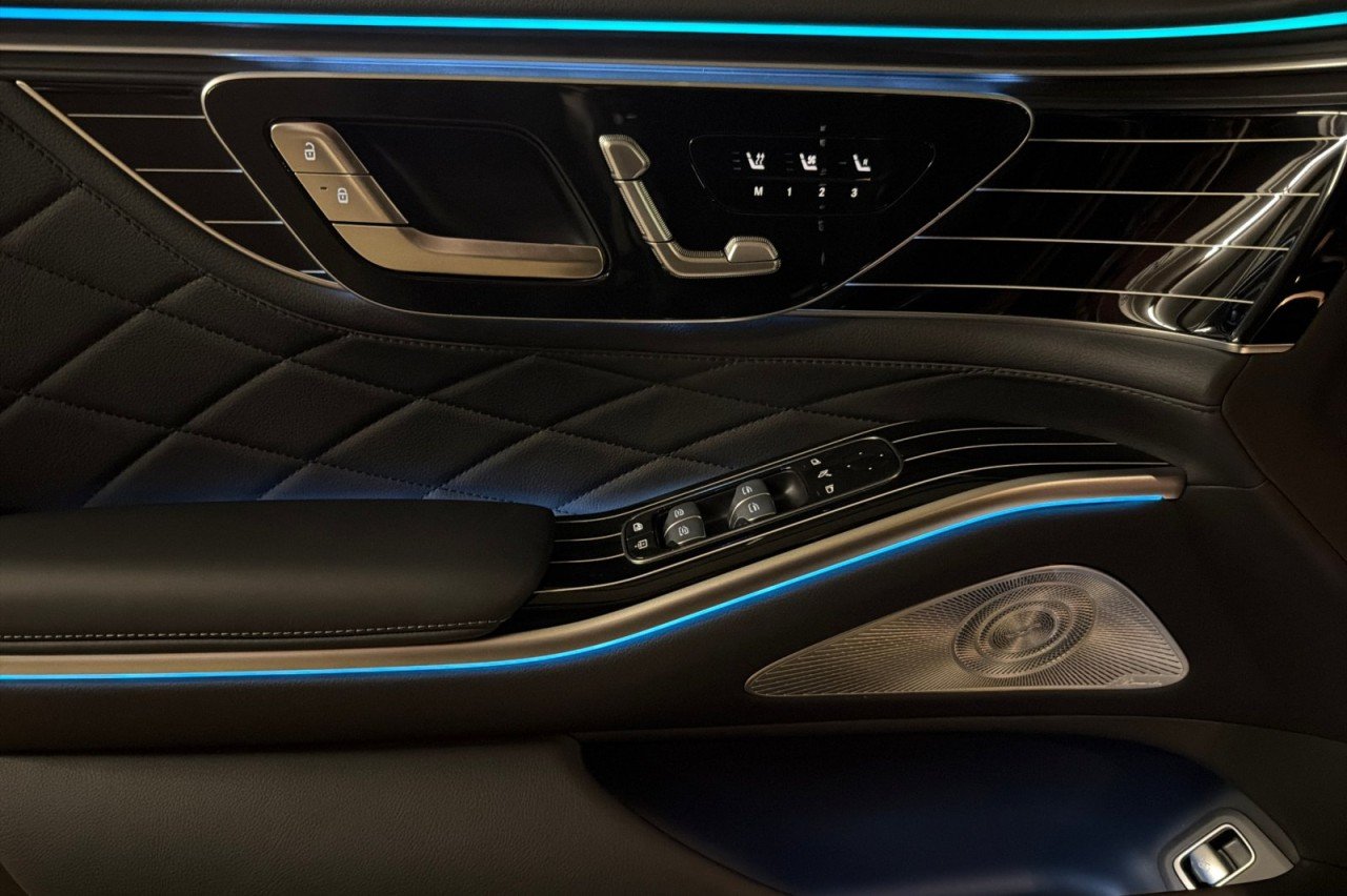 New 2027 Obsidian Black Metallic Mercedes-Benz S 580 4MATIC® Sedan image 10