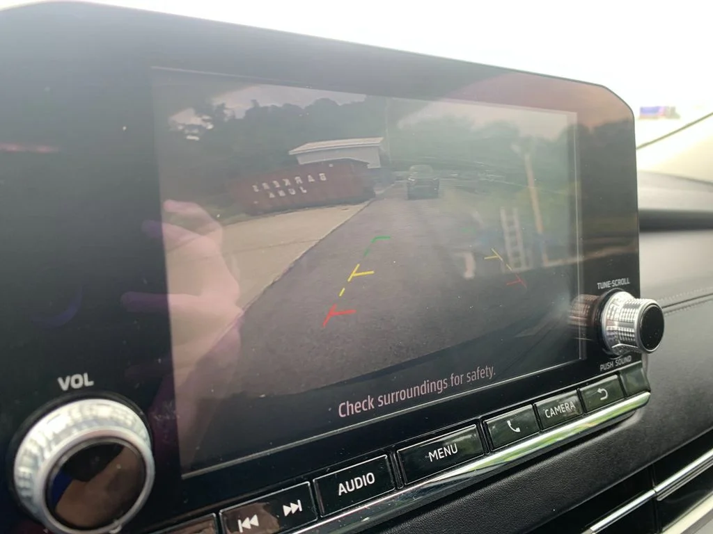 Used 2024  Mitsubishi ES image 22