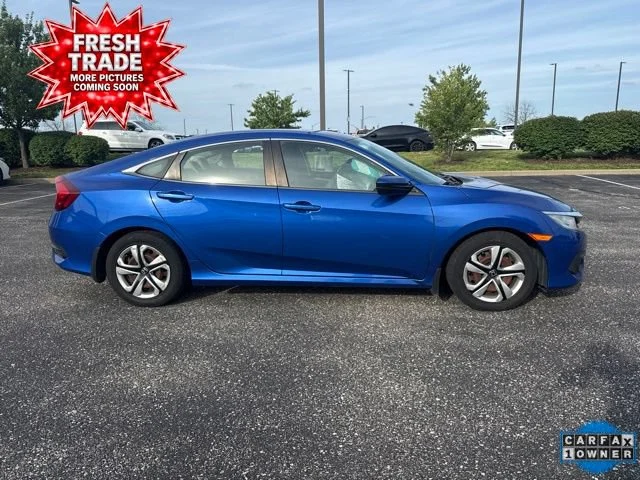 Used 2018  Honda LX image 4
