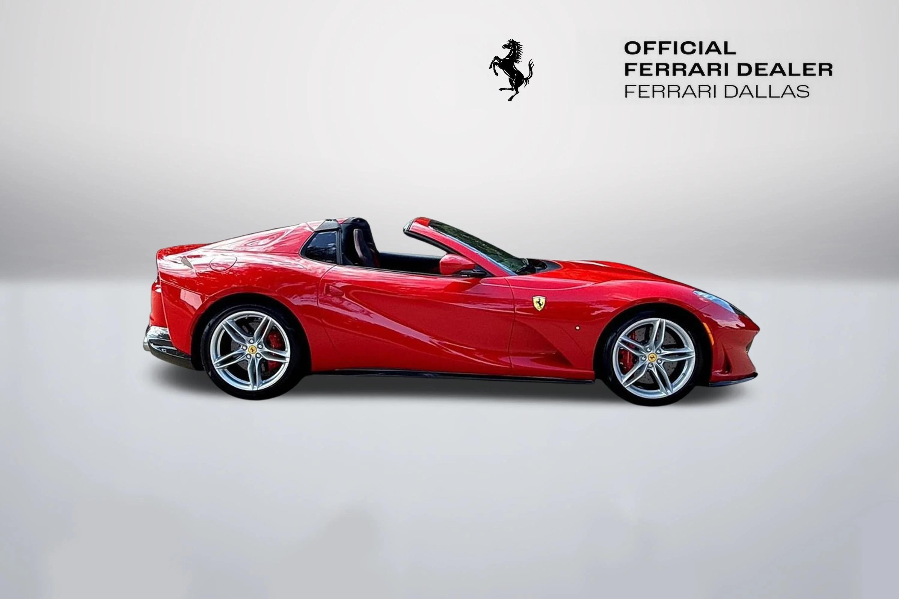 Certified Used 2022 Rosso Corsa Ferrari  image 4