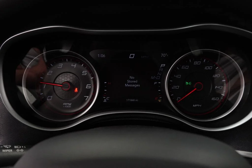 Used 2015 Black Dodge R/T image 32