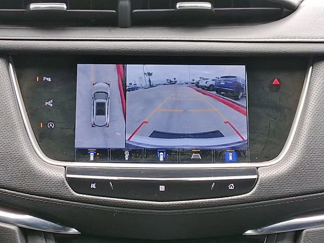 Used 2021 Crystal White Tricoat Cadillac Premium Luxury image 15