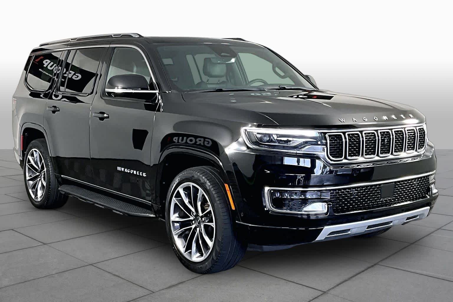 Certified Used 2024 Diamond Black Crystal Pearlcoat Jeep Series II image 3