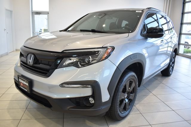 Used 2022 Silver Honda TrailSport image 4