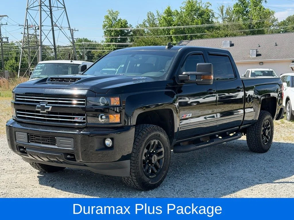 Used 2018 Black Chevrolet LTZ image 10