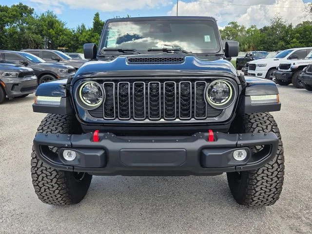 New 2026 Black Clear-Coat Exterior Paint Jeep Rubicon X image 4
