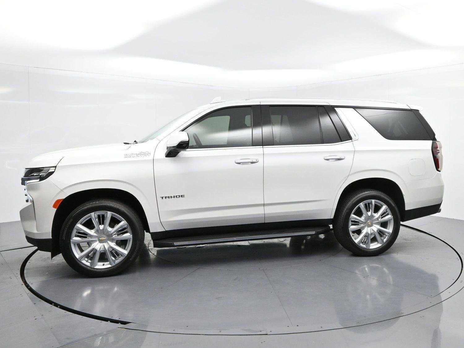 Used 2024 Iridescent Pearl Tricoat Chevrolet High Country image 4