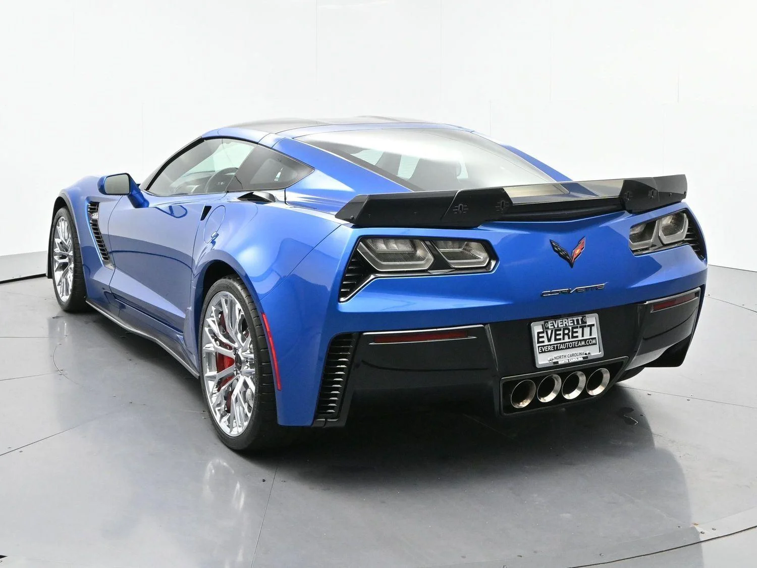Used 2016 LAGUNA BLUE METALLIC TINTCOAT Chevrolet Z06 3LZ image 5