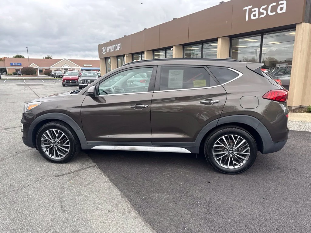 Used 2019 Green Hyundai Ultimate image 8