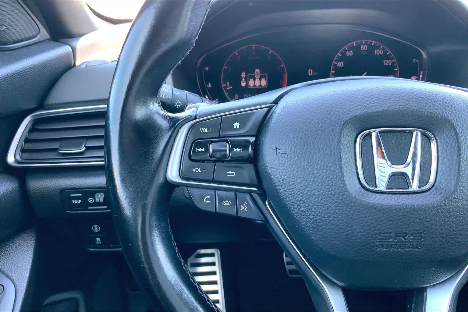 Used 2021 Lunar Silver Metallic Honda Sport image 23