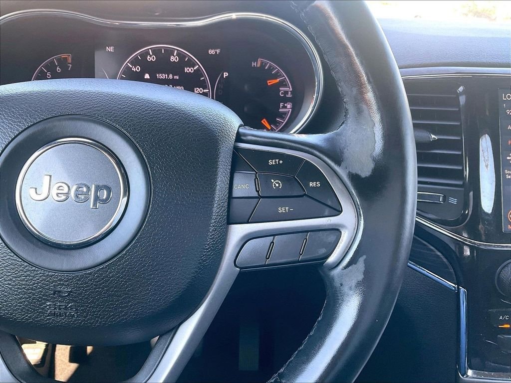 Used 2021 Black Jeep Limited image 24