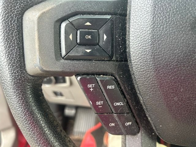 Used 2015 Red Ford XLT image 14