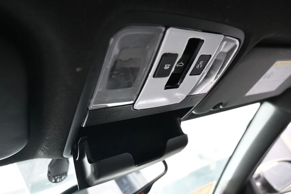 Used 2024 Gravity Gray Kia GT-Line image 31