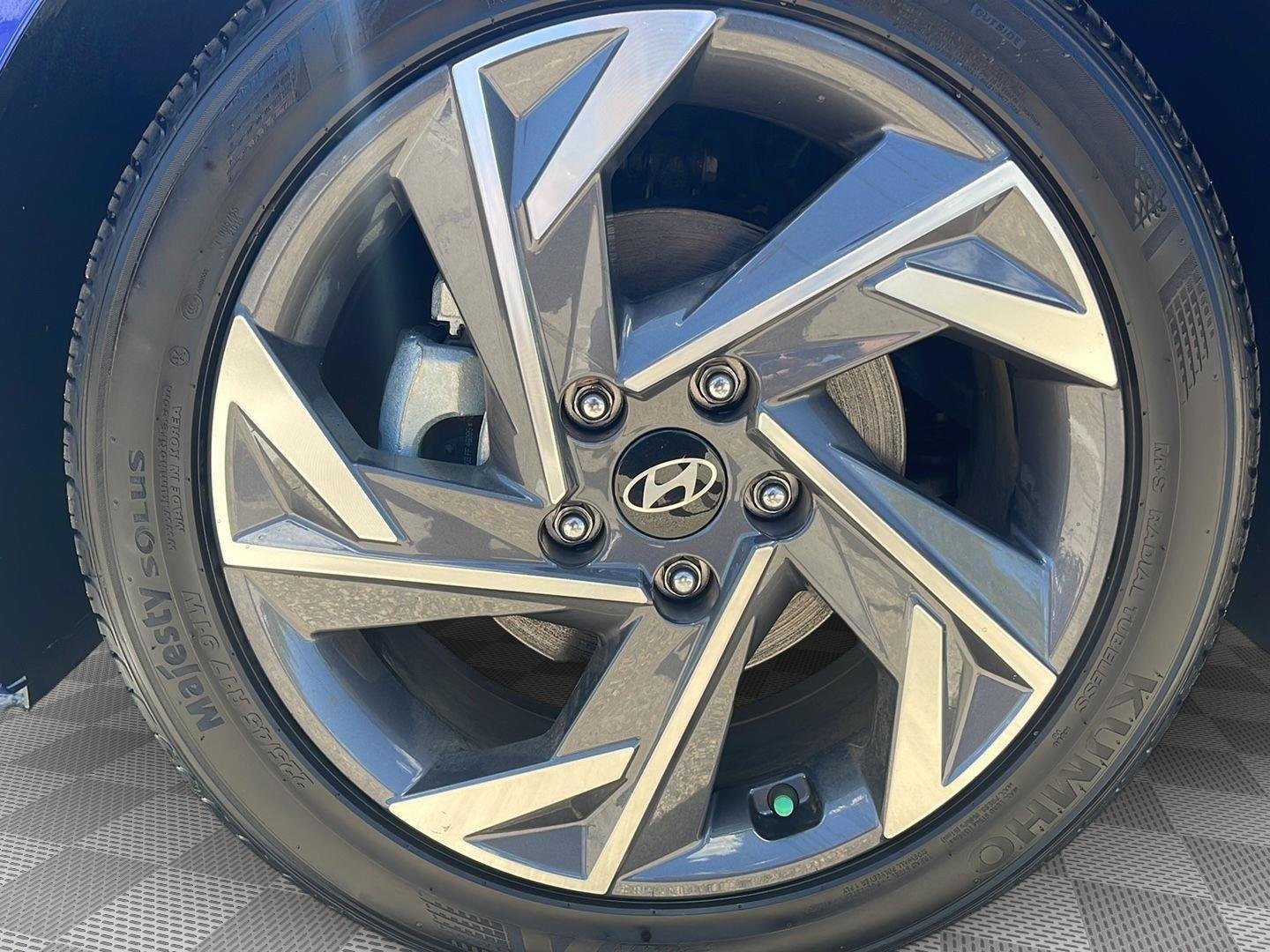 Used 2025 Intense Blue Hyundai SEL Sport image 10
