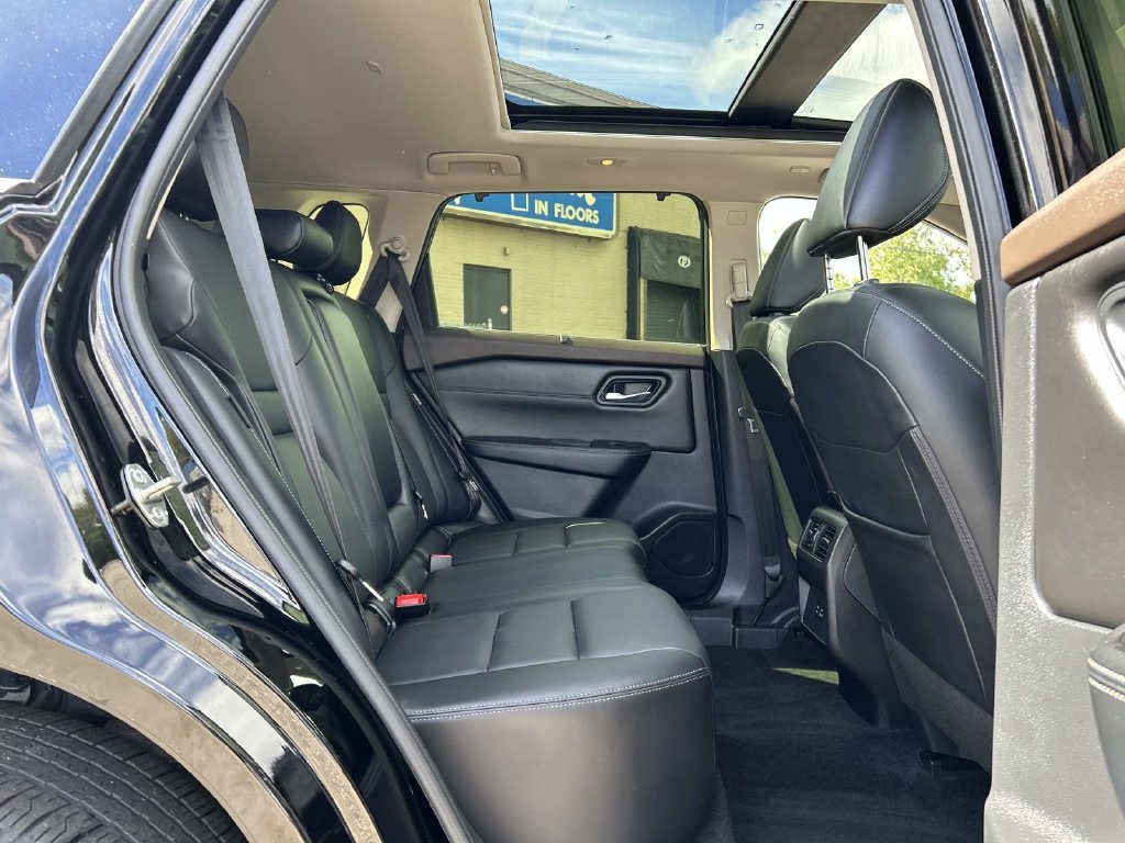 Used 2023 Black Nissan SV image 15