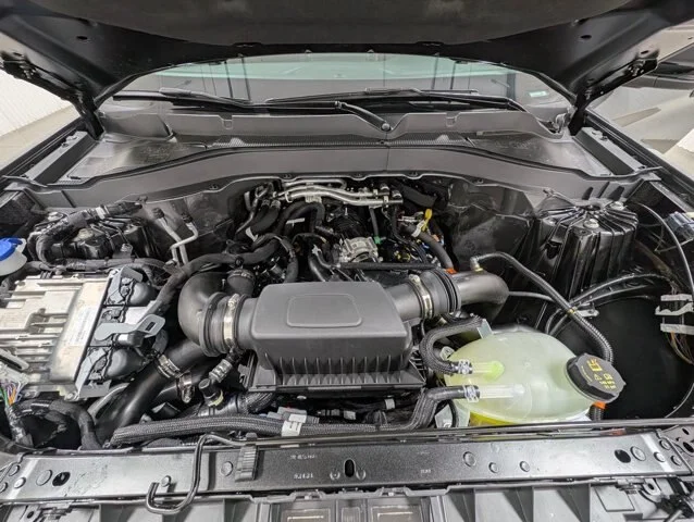 New 2026 Carbonized Gray Metallic Ford Tremor® image 52