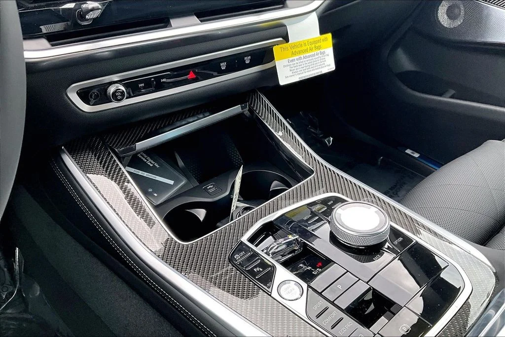 New 2026 BMW X5 M60i 4D Sport Utility
