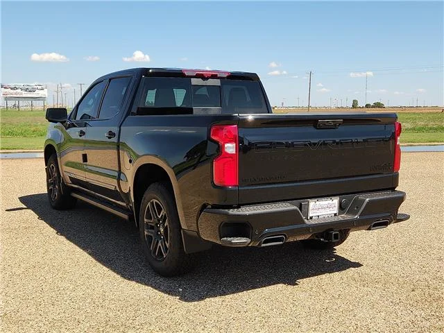 New 2026 GBA Black Chevrolet High Country 4x4 Crew Cab 5.75 ft. box 147.4 in. W image 3