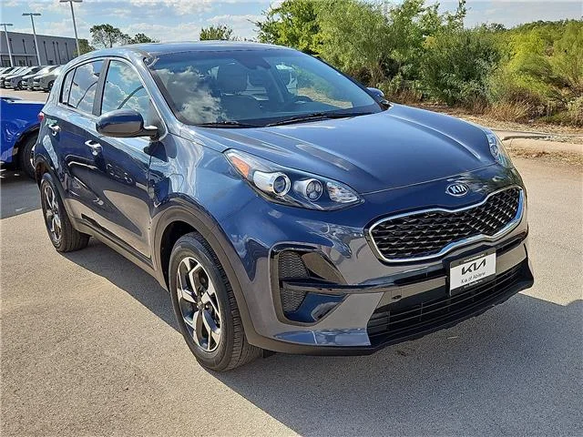 Used 2022 Sparkling Silver KIA LX Front-wheel Drive image 5