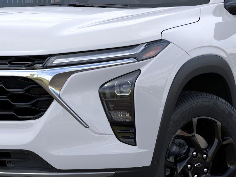 New 2026 Summit White Chevrolet LT image 10