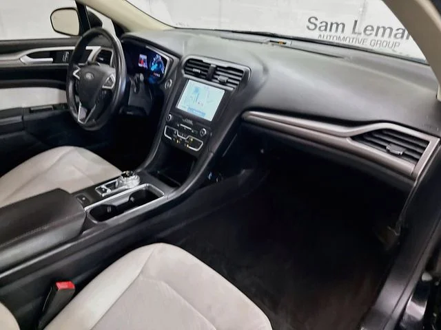 Certified Used 2020 Black Metallic Ford SE image 29