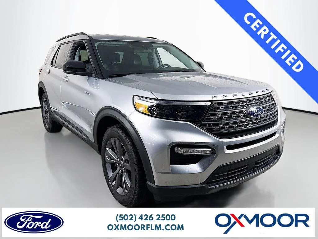 2023 Ford Explorer XLT 4WD's photo