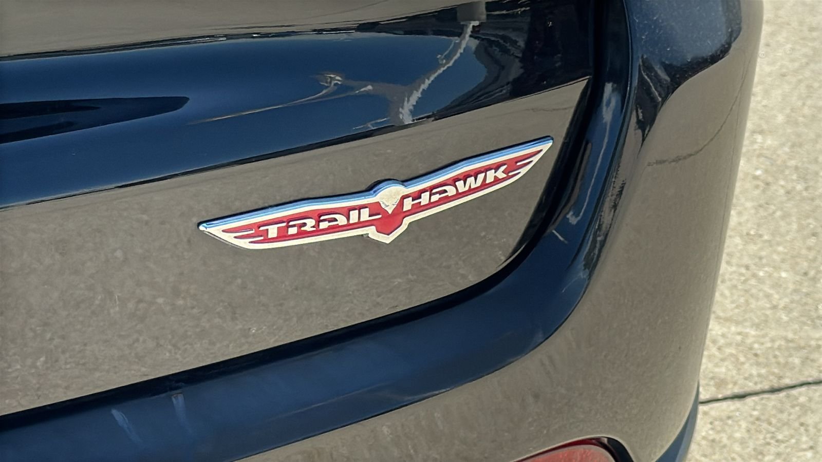 Used 2020 Black Jeep Trailhawk image 13