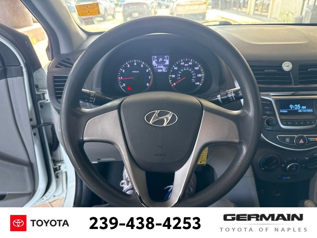 Used 2015 White Hyundai GLS image 16