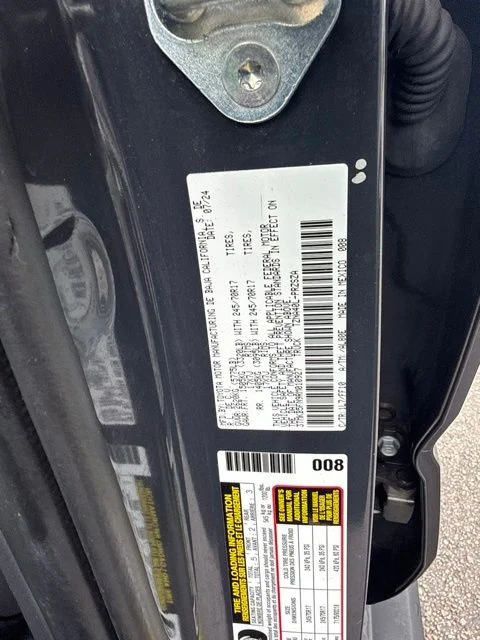 Used 2024  Toyota SR5 image 34