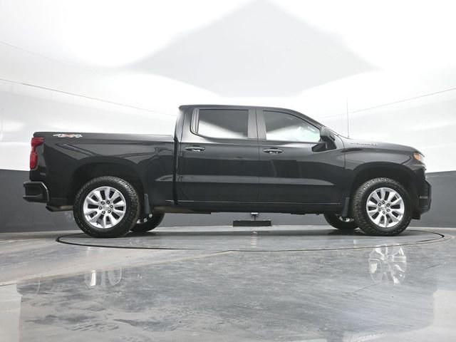 Used 2021 Black Chevrolet Custom image 24