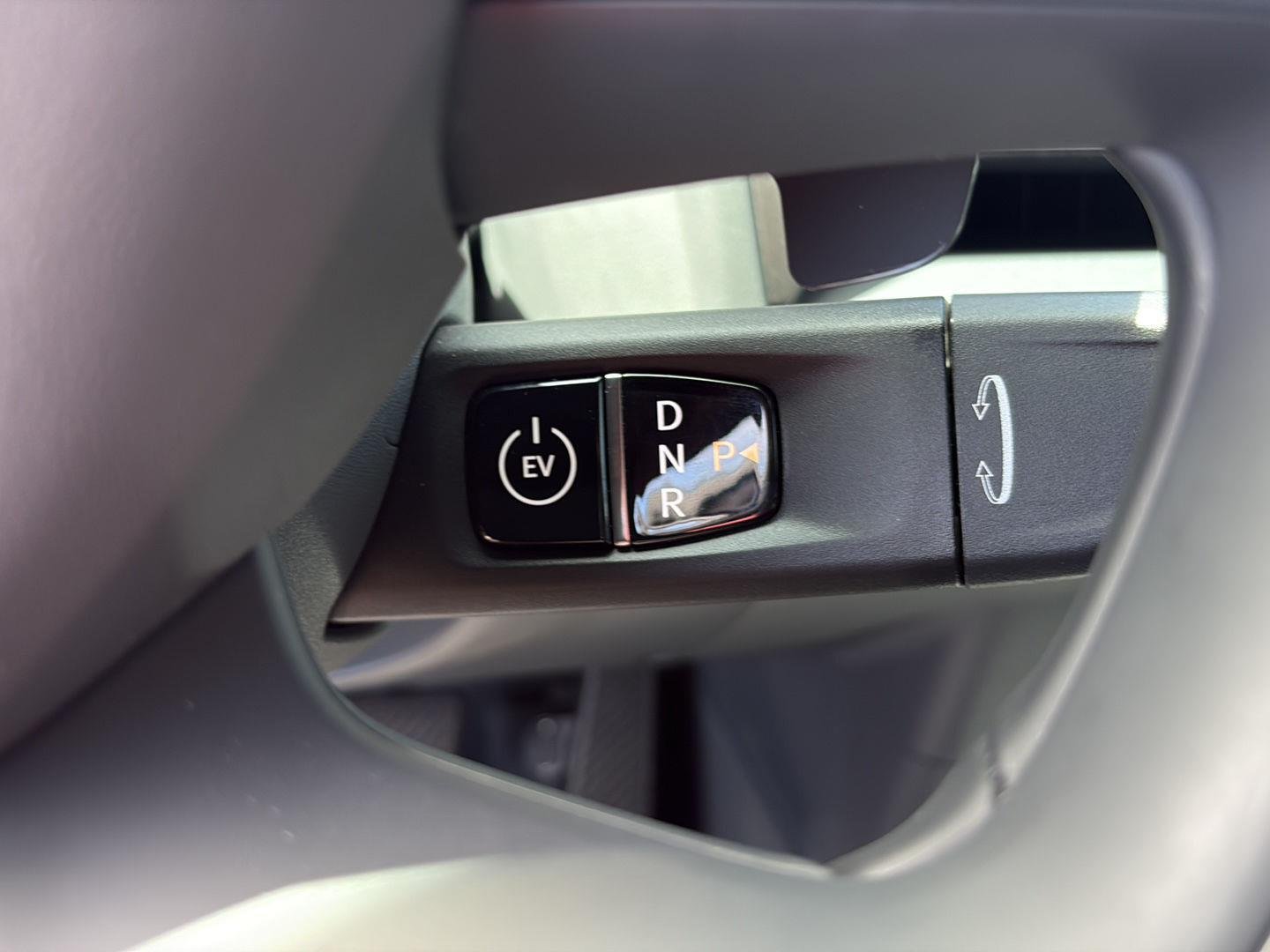 2026 Kia EV9 Wind - Photo 17