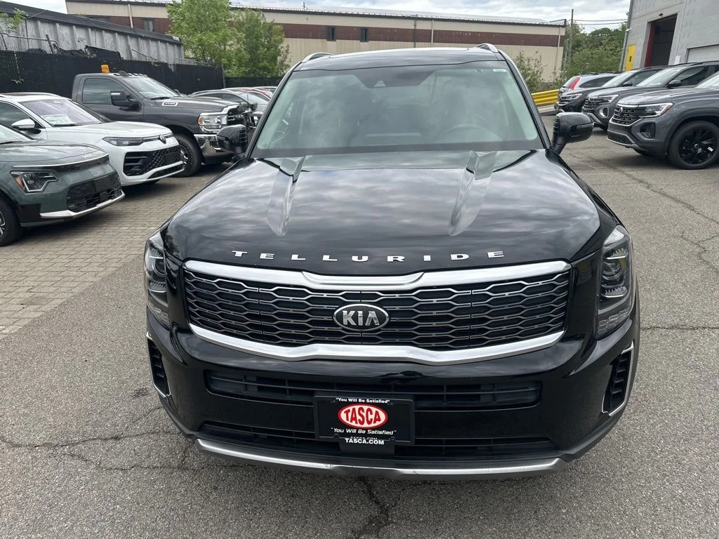 Used 2020 Black Kia S image 7
