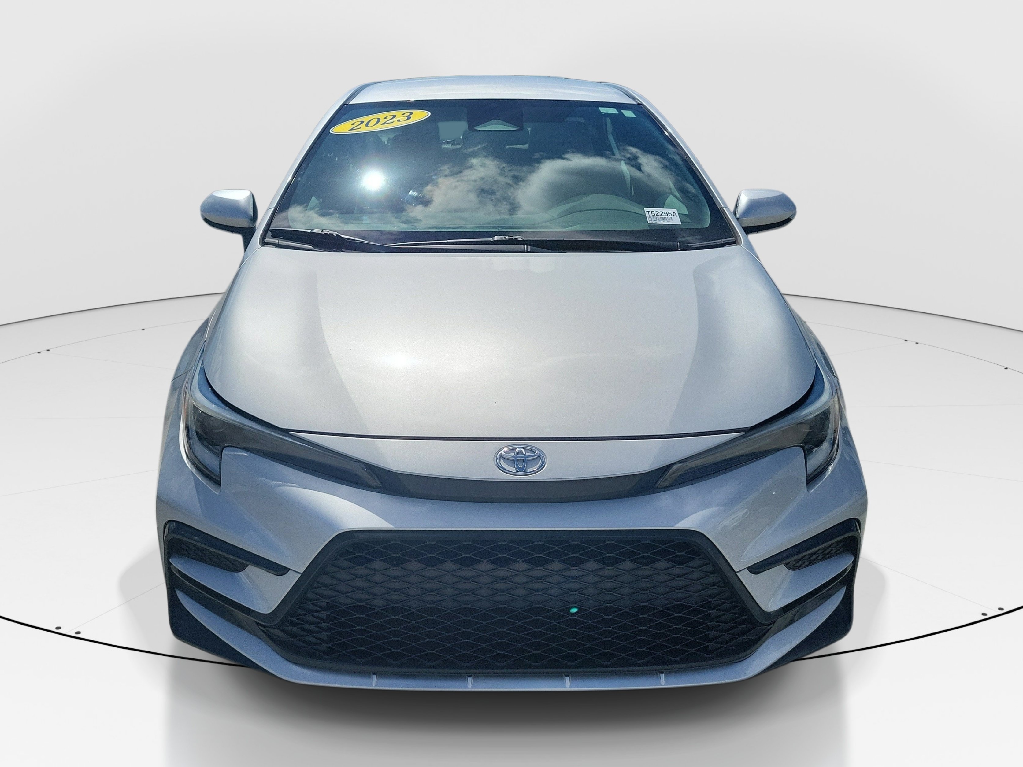 Used 2023 Classic Silver Metallic Toyota SE image 2
