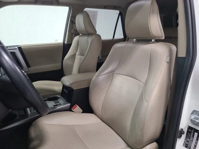 Used 2016 Blizzard Pearl Toyota Limited image 22