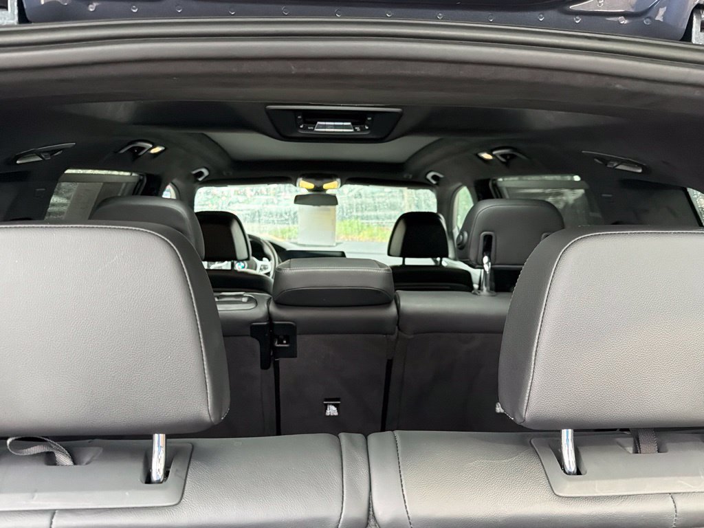 Used 2021 Gray BMW M50i image 13