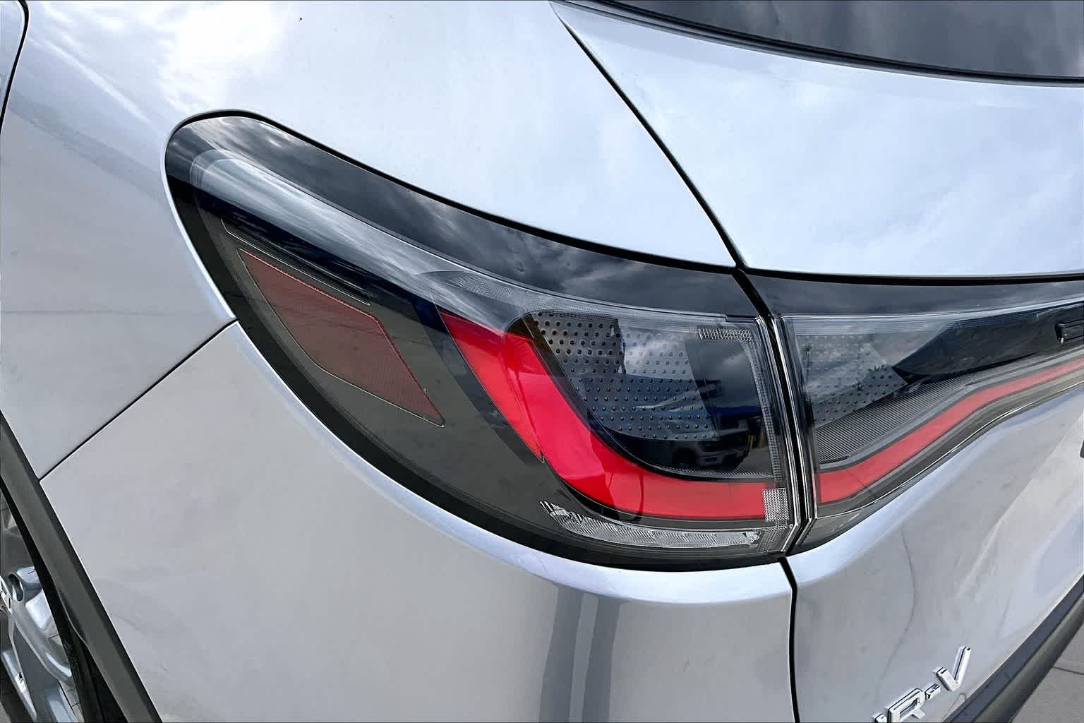 Used 2026 Solar Silver Metallic Honda LX image 29