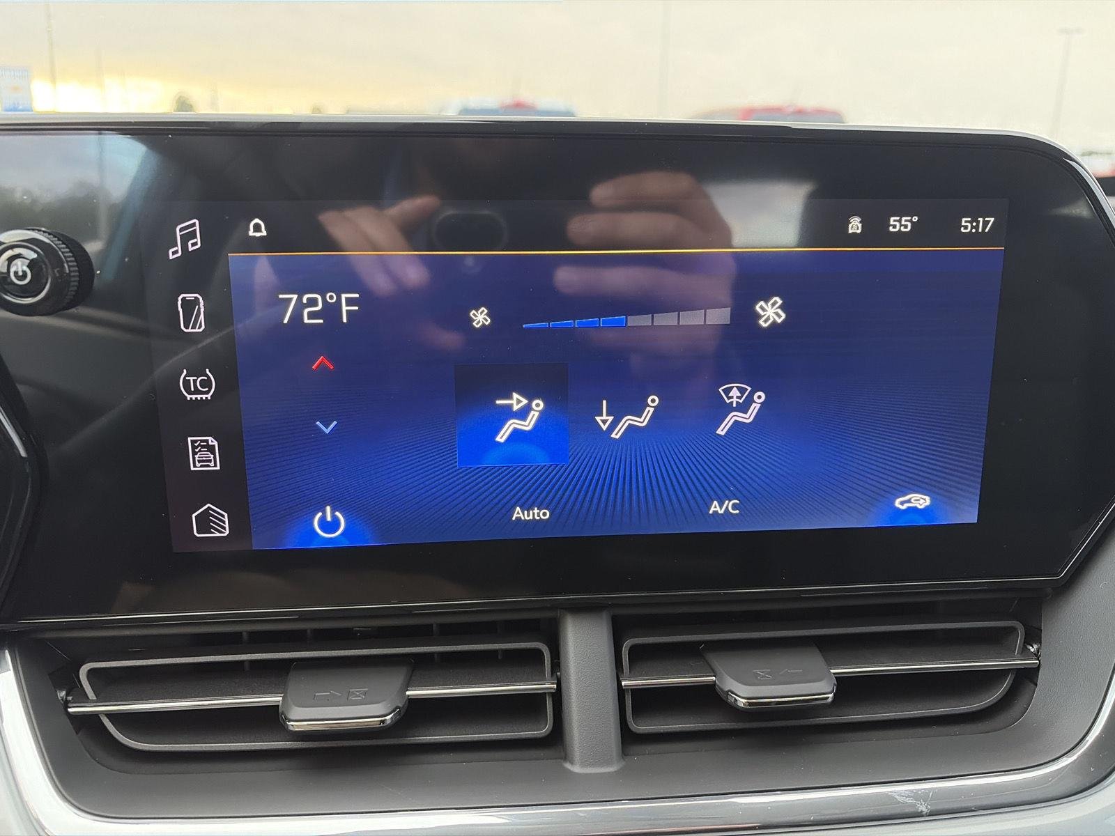 2026 Chevrolet Trax LT - Photo 21