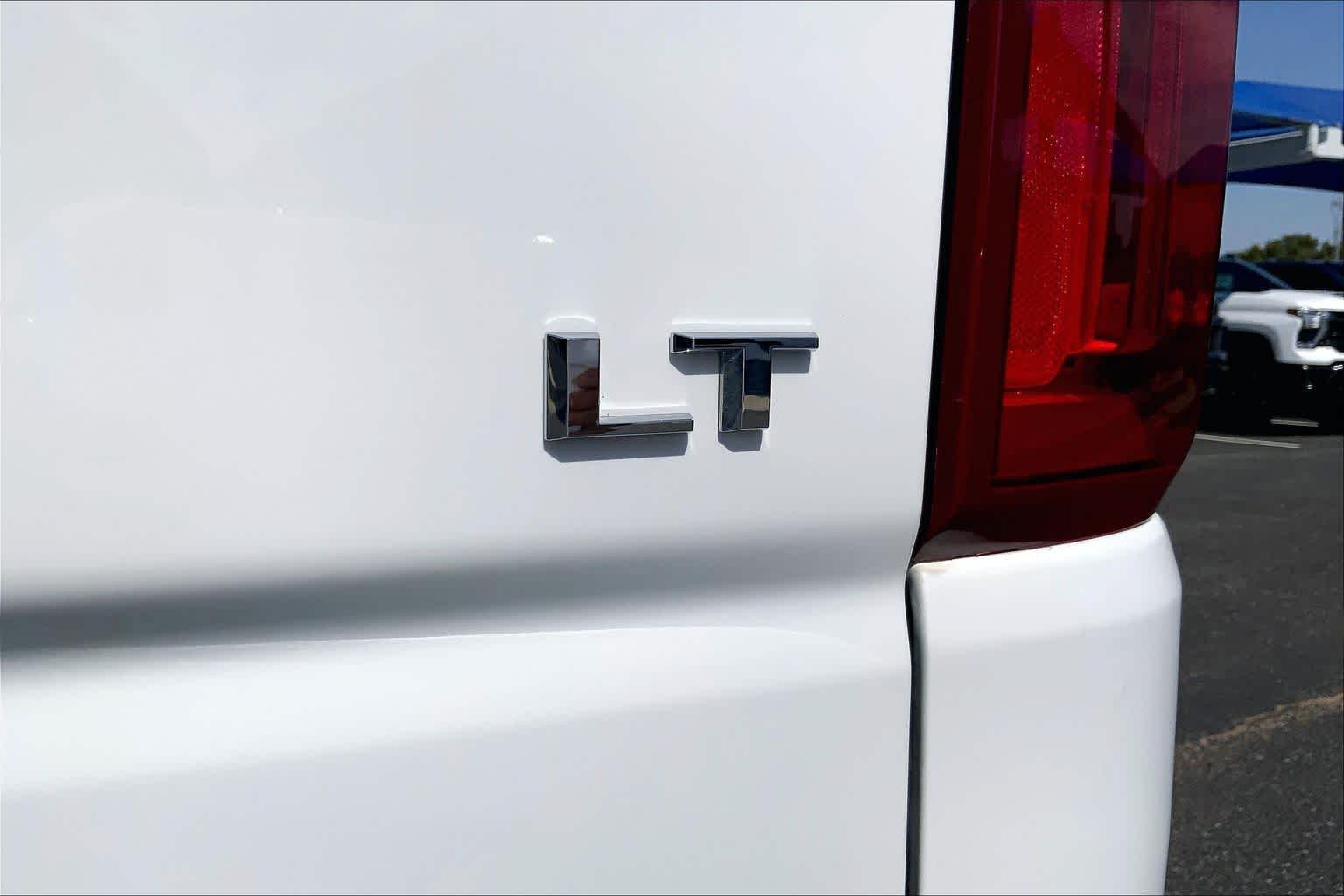 Certified Used 2020 SUMMIT WHITE Chevrolet LT Trail Boss image 10