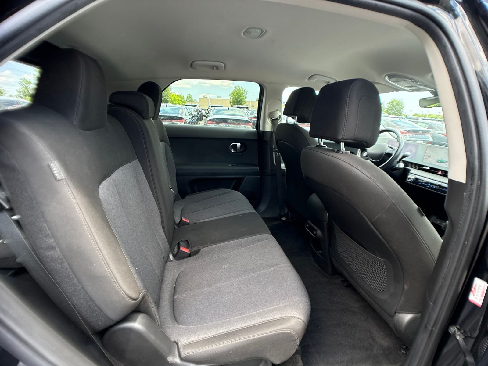 Used 2024 Black Hyundai SEL image 29