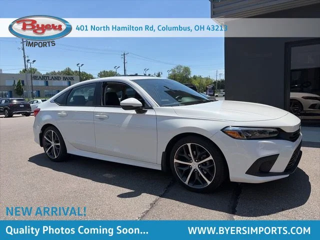 2024 Honda Civic Touring CVT's photo