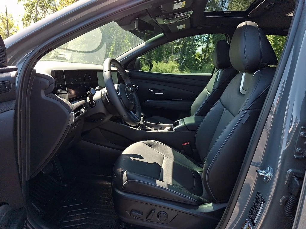2026 Hyundai Santa Cruz Limited - Photo 13