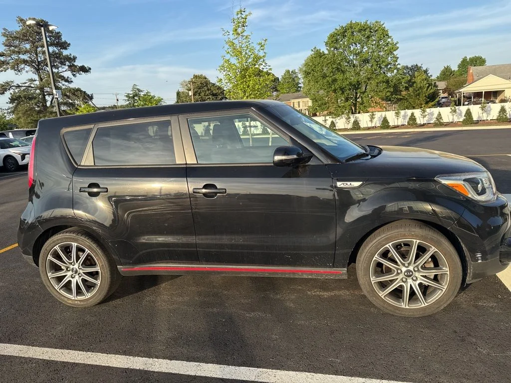Used 2018 Kia Soul Base with VIN KNDJX3AA2J7605347 for sale in Mechanicsville, VA