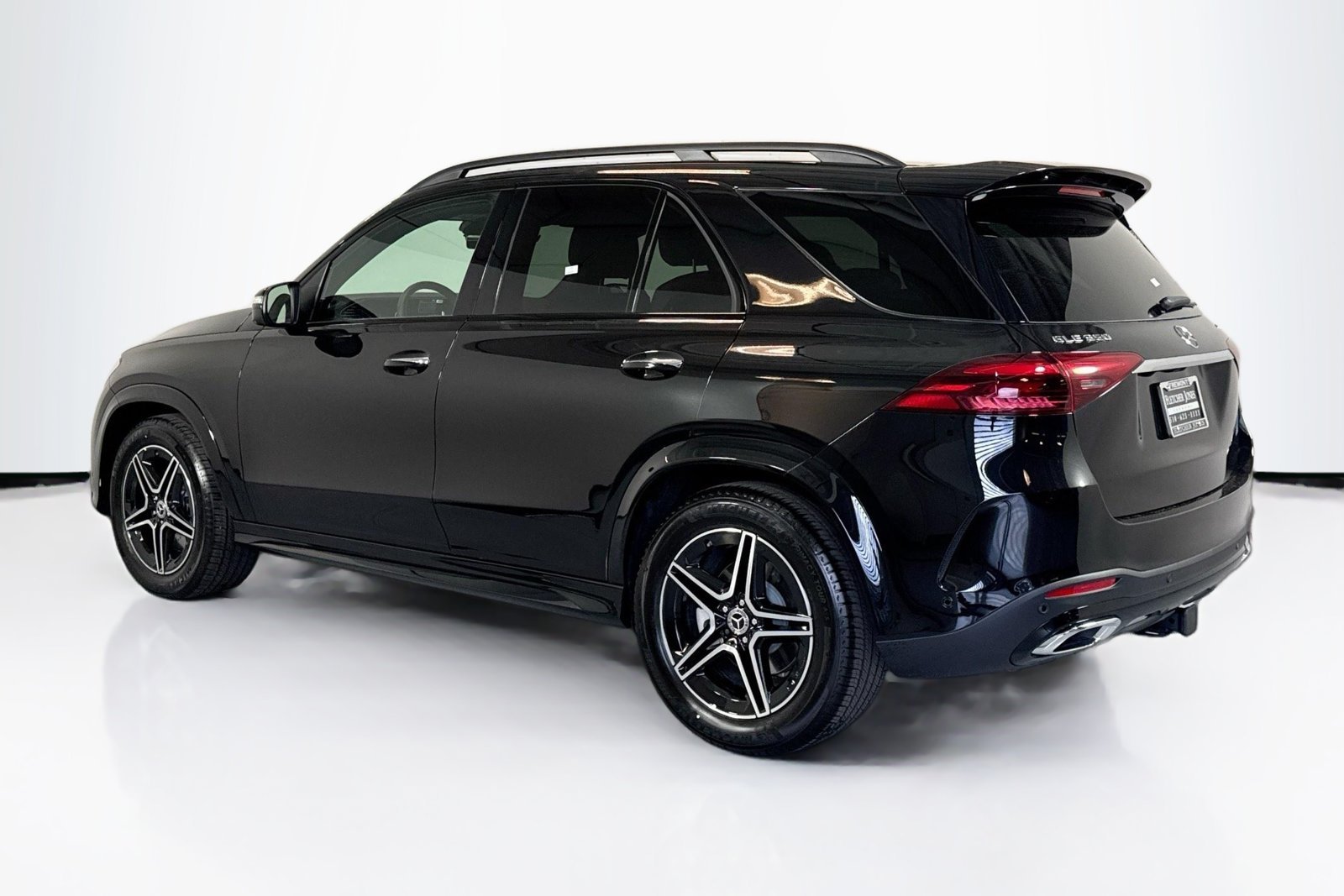 New 2026 Obsidian Black Metallic Mercedes-Benz GLE 350 image 7