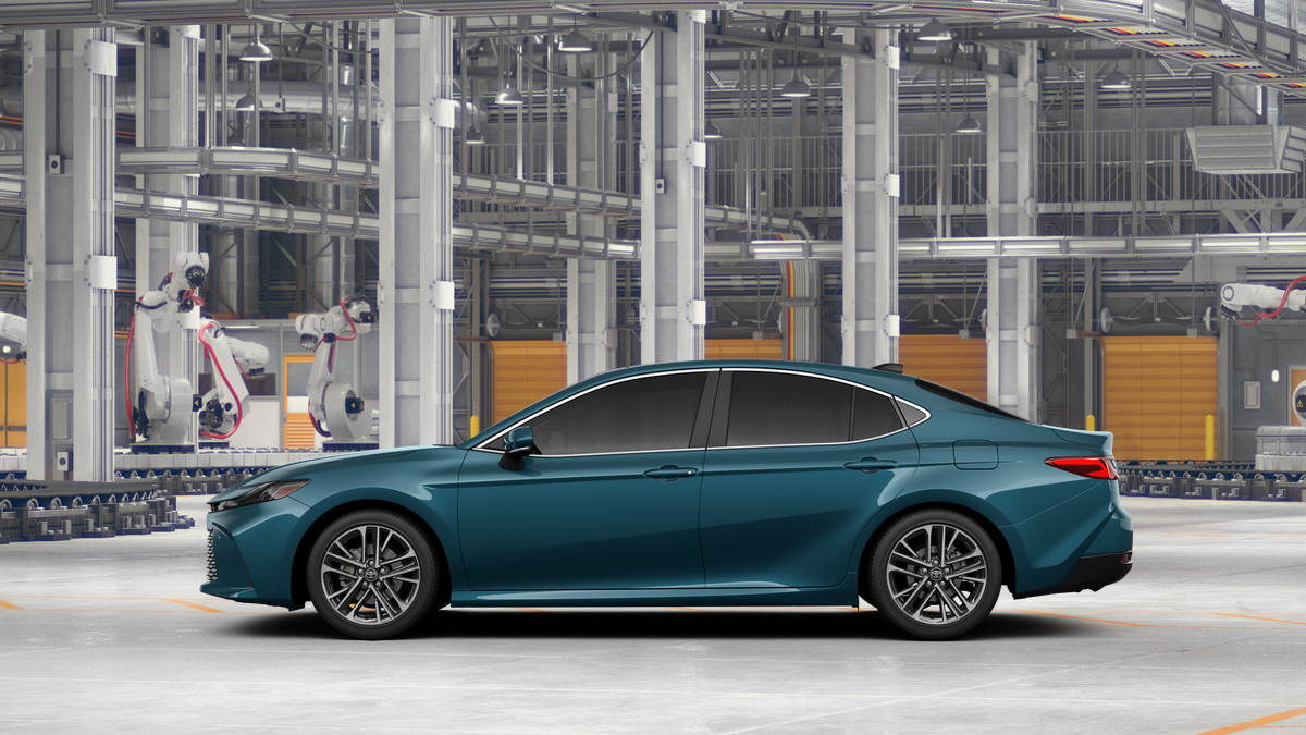 New 2026 Ocean Gem Toyota XLE image 4