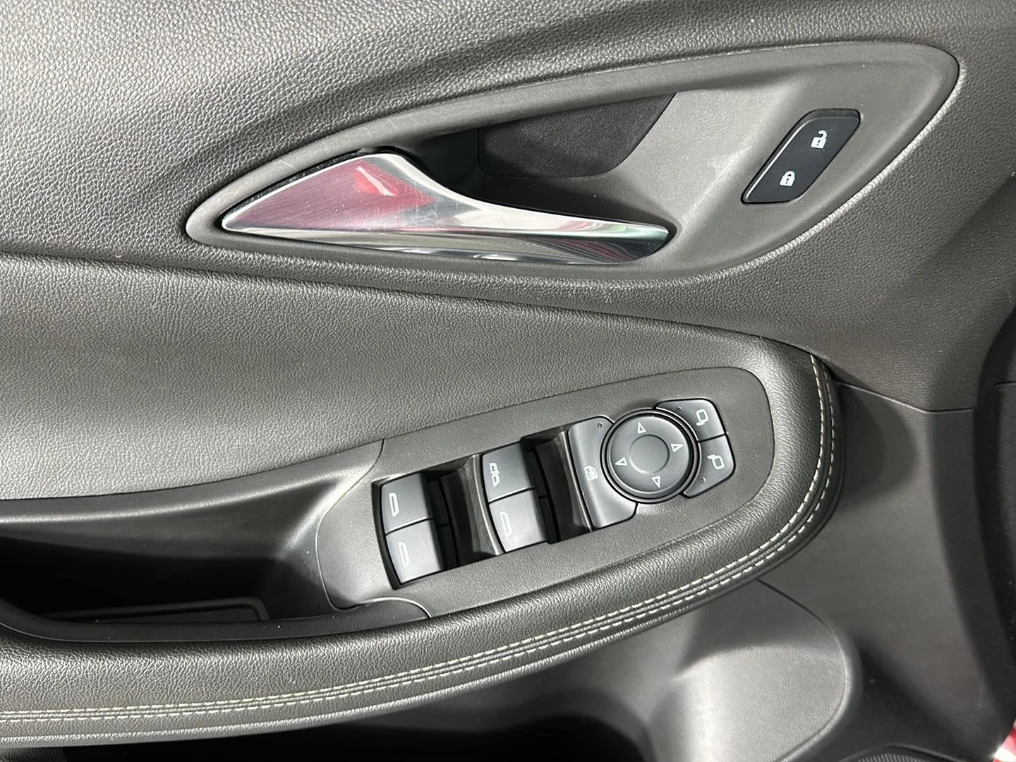 Used 2024 Cinnabar Metallic Buick Sport Touring image 18