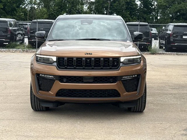 New 2026 Copper Shino Metallic Clear-Coat Exterior Paint Jeep Summit image 14