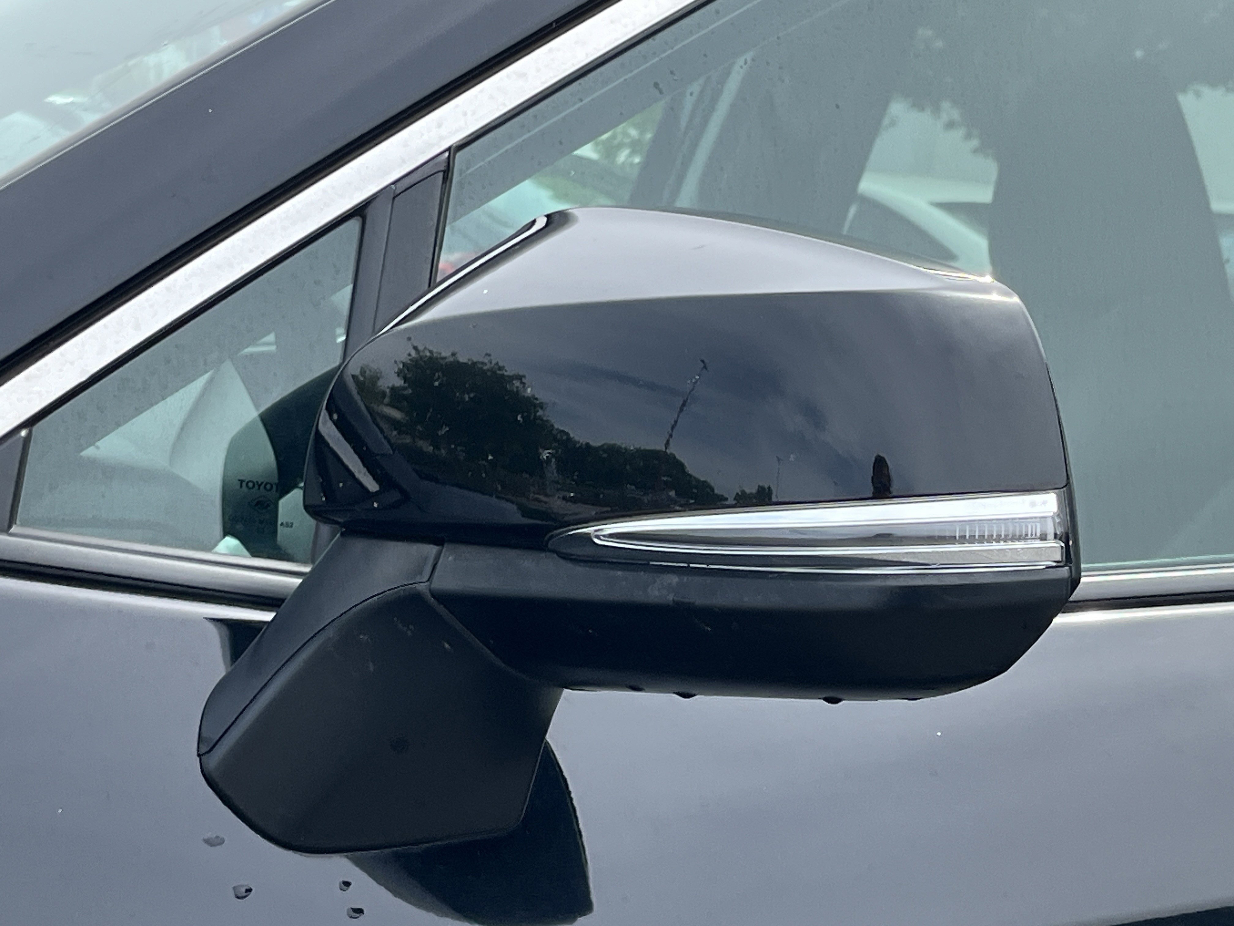 Used 2024 Midnight Black Metallic Toyota XLE image 28