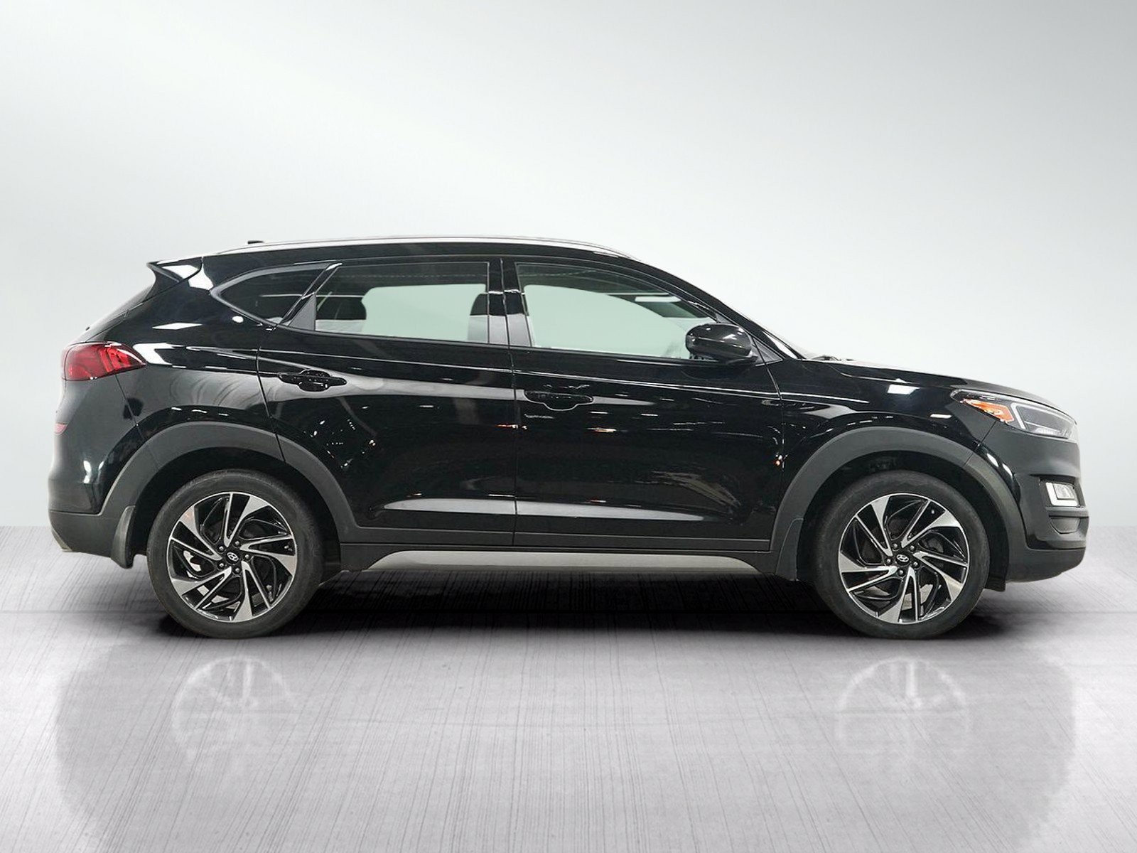 Used 2020 Black Hyundai Sport AWD image 7