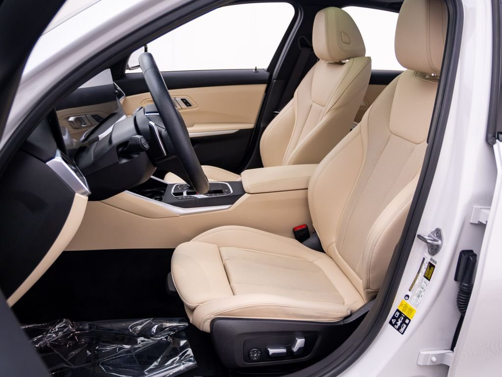 Used 2023 White Metallic BMW 330i xDrive image 16
