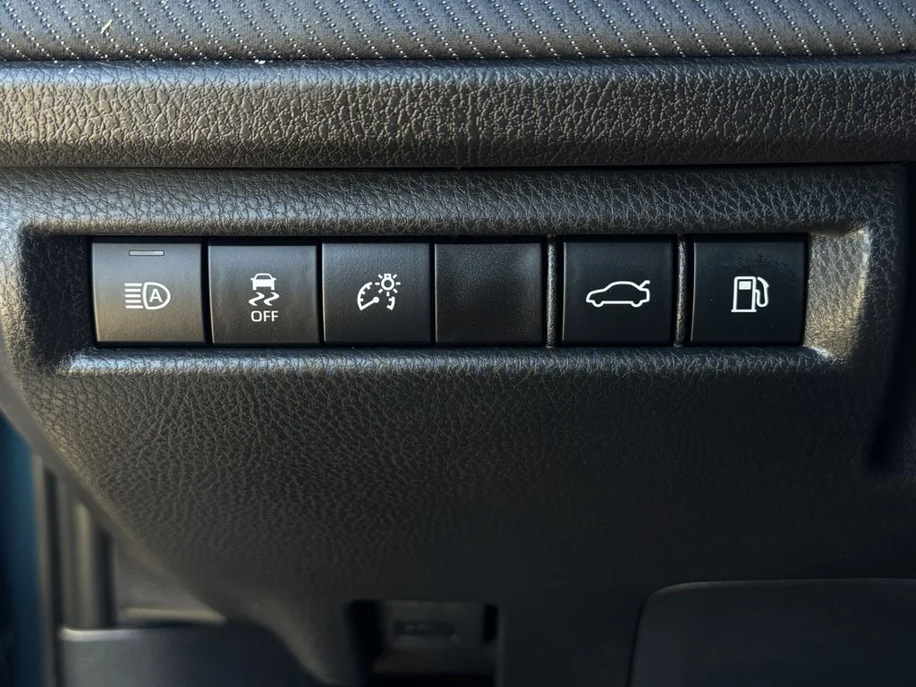 Used 2026 Green Toyota SE image 23